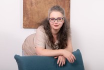 "Rugalmasabb vagyok, kisimultabb az idegrendszerem, nem h&uacute;z a hegem" - Elvira gy&oacute;gyul&aacute;sa cs&aacute;sz&aacute;ra ut&aacute;n